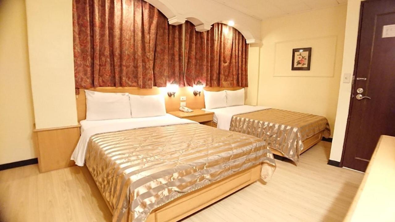 Yes Hotel Chiayi City Exterior photo
