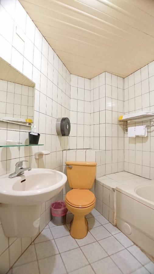Yes Hotel Chiayi City Exterior photo